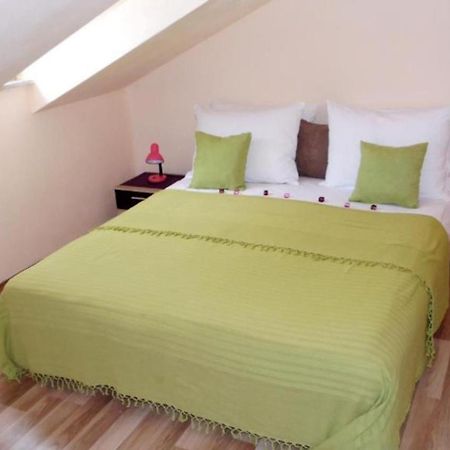 Sarita Apartments 2 Makarska Kültér fotó
